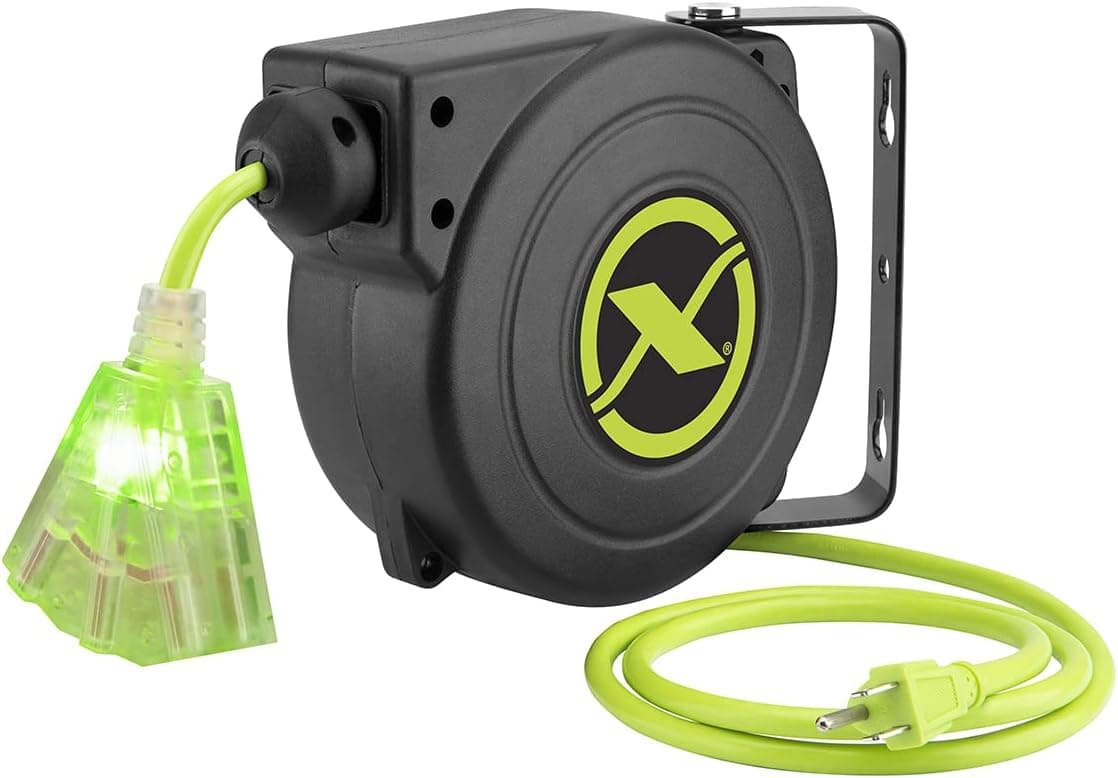 Flexzilla Extensión retráctil 16/3 AWG Carrete de cable eléctrico de 25', ZillaGreen, FZ8160253
