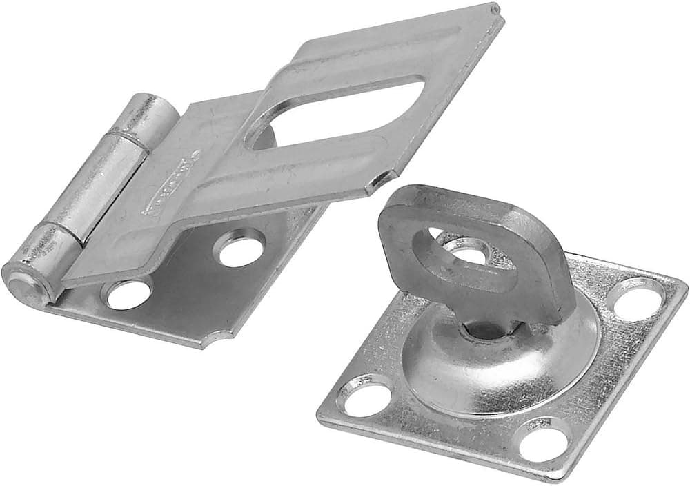 Cerrojo de seguridad con grapas giratorias National Hardware, 3-1/4 pulgadas, acero, chapado en zinc | tornillos ocultos cuando están cerrados para mayor seguridad; Cerrojo con candado para puertas, gabinetes, cajas de herramientas y baúles