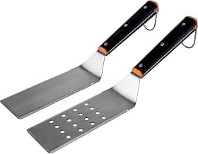 Traeger Grills Espátula de parte superior plana, paquete de 2 – Espátulas de plancha sólidas y ranuradas de acero inoxidable de alta resistencia para voltear, dorar y servir, aptas para lavavajillas