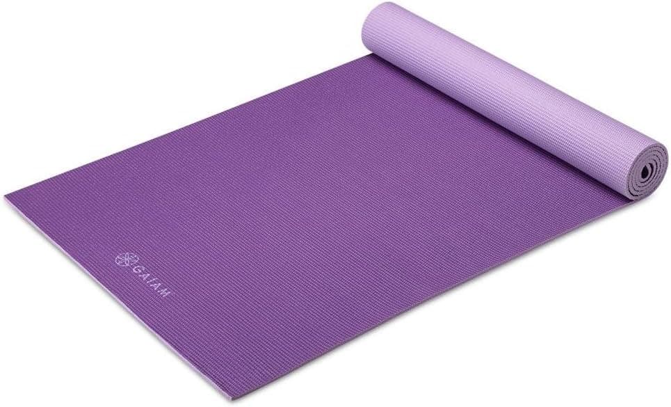 Esterilla de yoga Gaiam, color liso, antideslizante, 6 mm | Reversible de dos colores | Superficie antideslizante pegajosa | 68 pulgadas de largo x 24 pulgadas de ancho | Yoga, Pilates y entrenamientos en el suelo