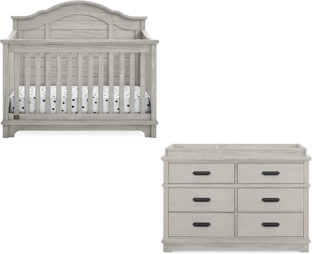 Muebles de guardería para cuna y tocador Asher - Cuna convertible 6 en 1 con riel para niños pequeños | Cómoda de 6 cajones completamente ensamblada con cambiador | Niebla Rústica