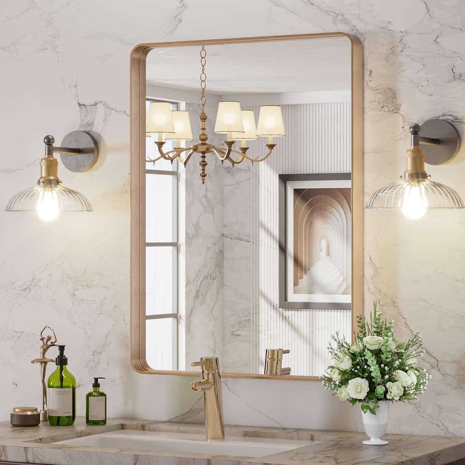 LOAAO Espejo de baño dorado de 22 "X 30" | Rectángulo redondeado, marco de oro cepillado, montaje en pared, antioxidante, se cuelga horizontal o verticalmente