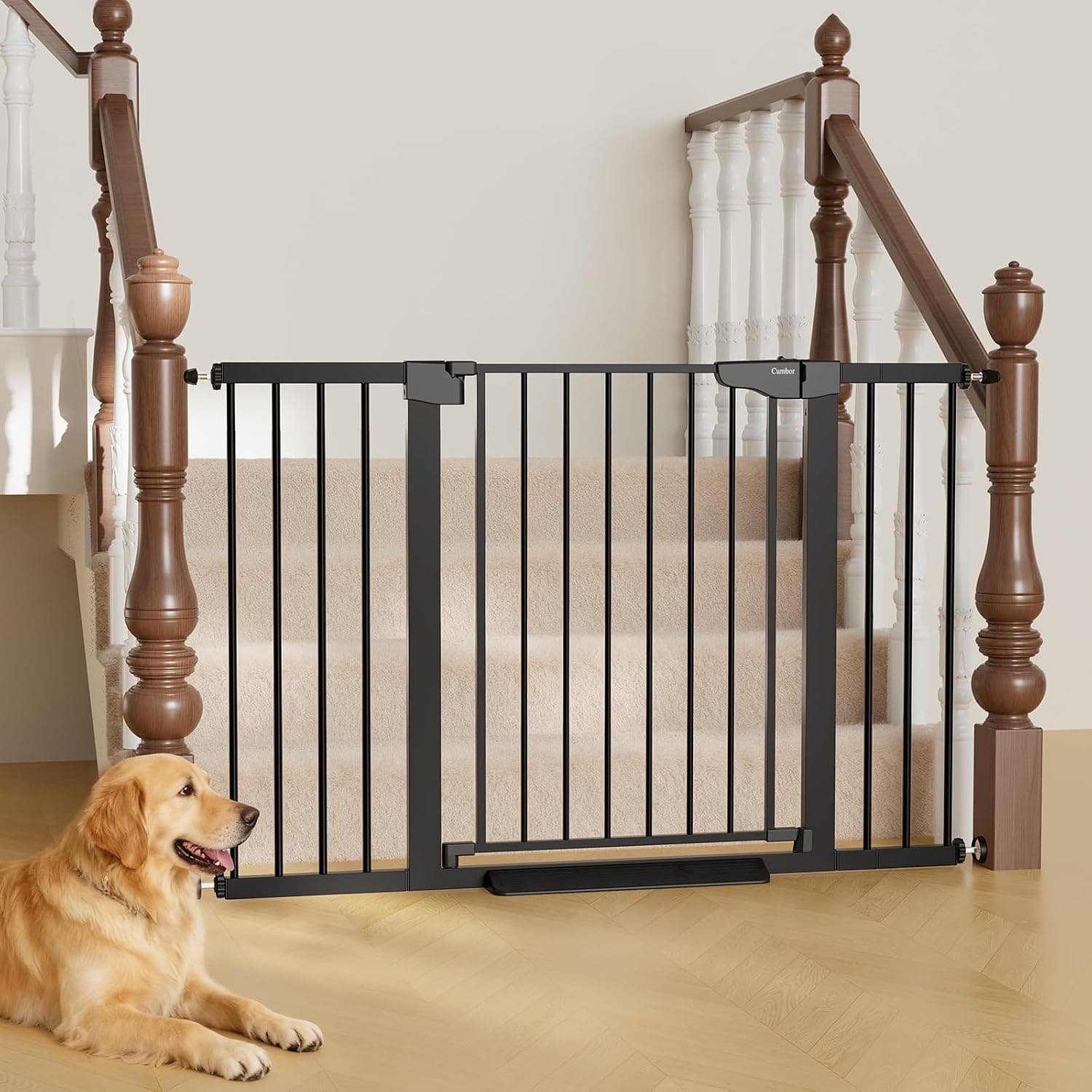 Cumbor Puerta para bebés extra ancha de 29,7 a 51,5 pulgadas para escaleras, puerta para perros para interiores, color negro | Ganador de los premios Mom's Choice Awards, cierre automático con doble cerradura para puertas, puerta infantil para niños pequeños y mascotas, montada a presión