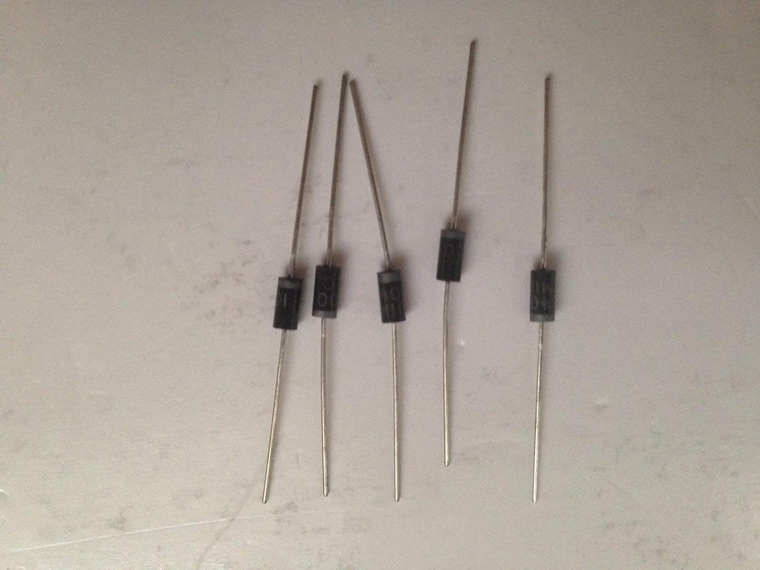 Diodo FAIRCHILD SEMICONDUCTOR 1N4001, ESTÁNDAR, 1A, 50V, DO-41 (5 piezas)
