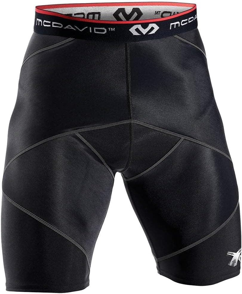 Pantalones cortos de compresión McDavid, pantalones cortos de gimnasio de apoyo grueso para la recuperación muscular. Pantalón corto de compresión cruzada para fitness.